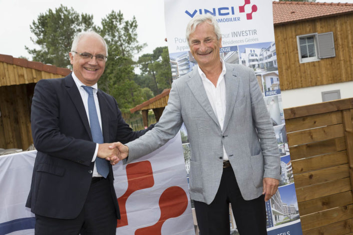 Photographe corporate de Reportage Inauguration à  Mimizan au domaine des dunes pour Vinci Immobilier à Mimizan