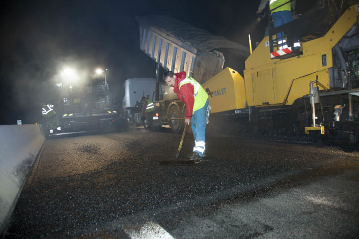 Photographie d'industrie de Enrobage de la Rocade Montauban à Montauban