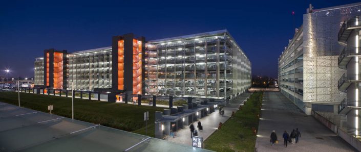 Aéroport de Toulouse Blagnac - Photographe Architecture nuit 