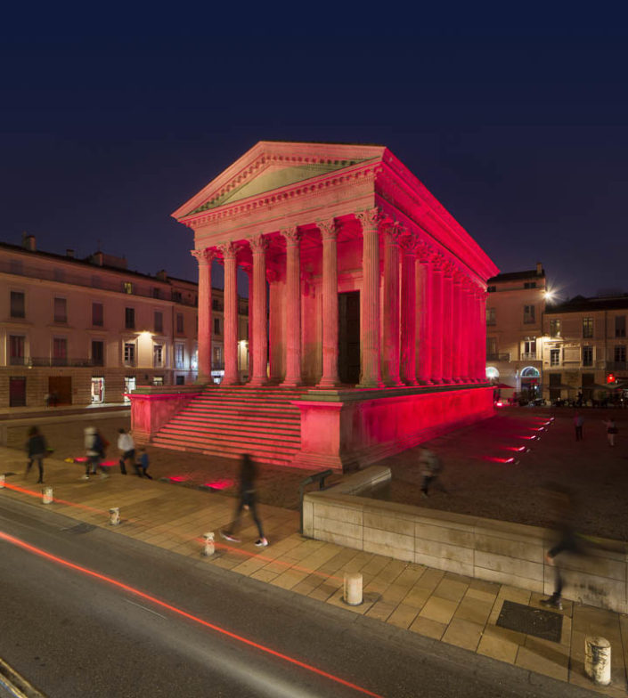 Maison carrée à Nîmes - Photographe Eclairage 