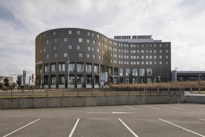 Hotel NH à Toulouse-Blagnac - Photographe Architecture 
