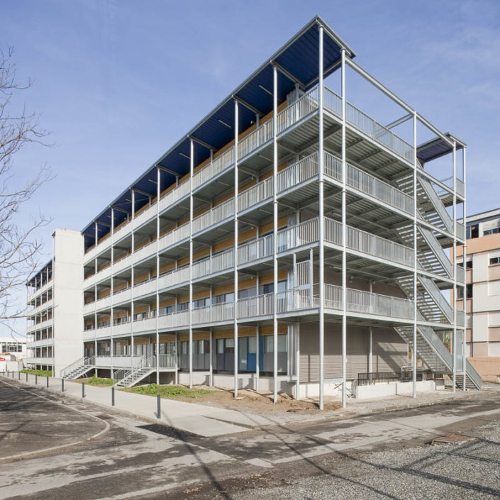 Phographie d'architecture de l'ENAC à Toulouse