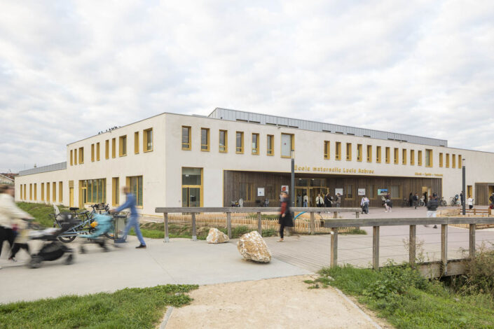 PArvis de l'école Lucie Aubrac par David Aubert photographe d'architecture