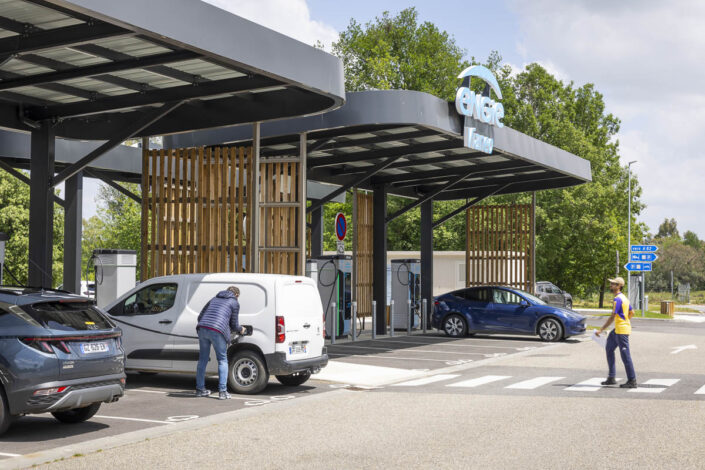 Borne de recharge électrique